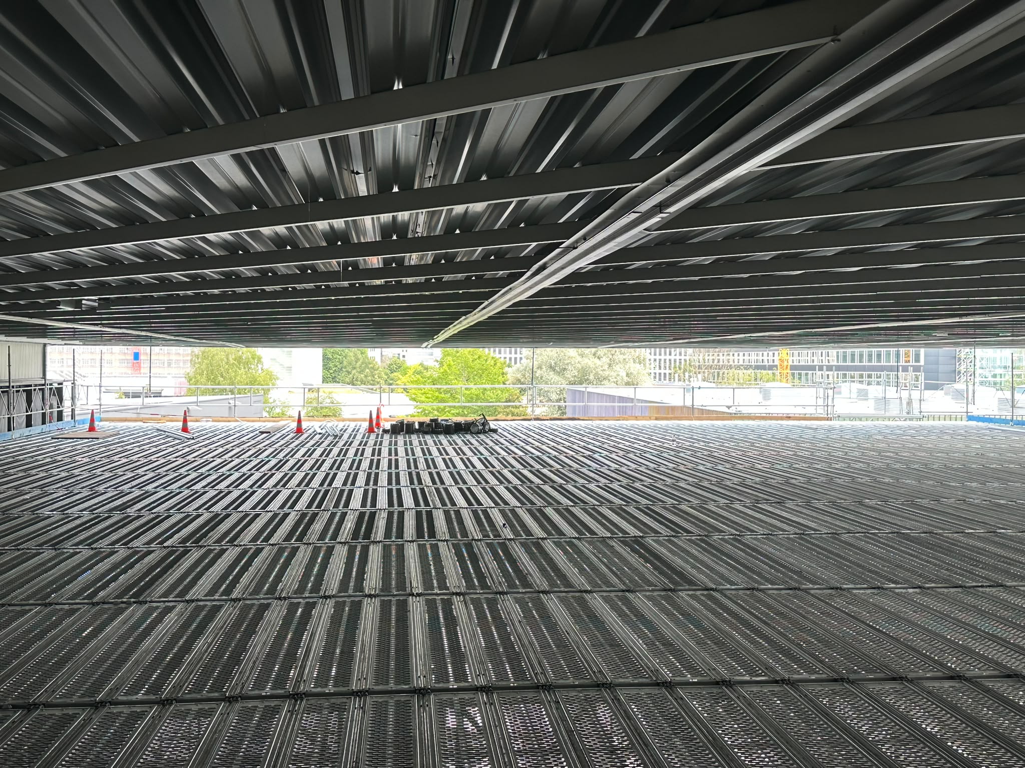 Flächengerüst für Hallenbau